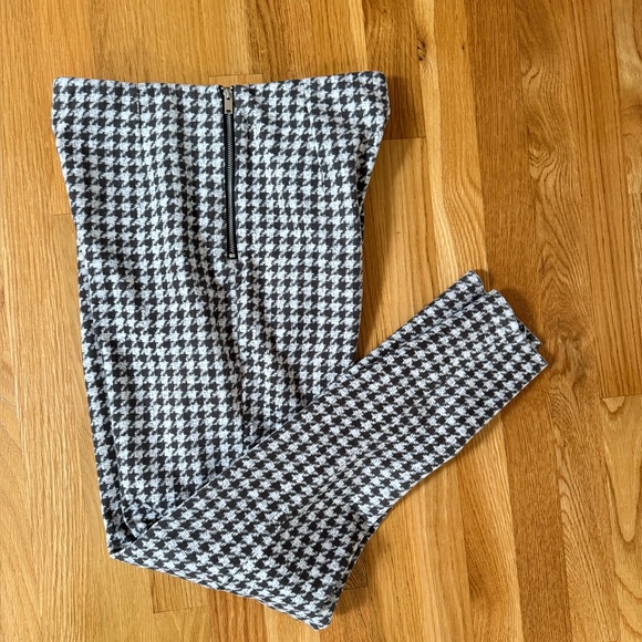 Zara Black and White Houndstooth Skinny Pants - Picture 9 of 12